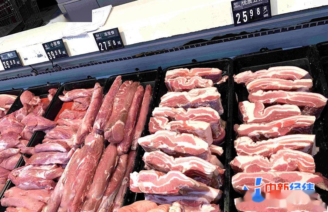 食品價(jià)格波動(dòng)觀察 豬肉價(jià)格環(huán)比下降3.5%，多種水果迎來(lái)降價(jià)行情